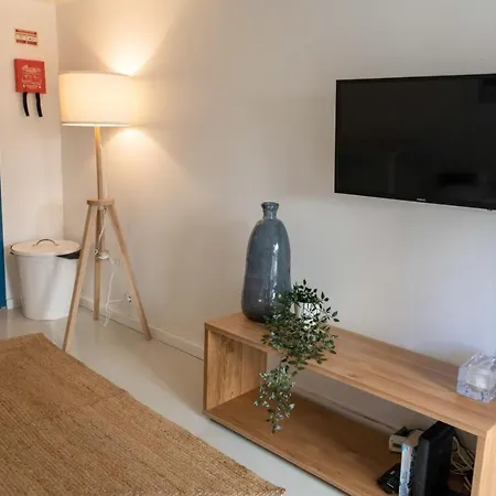 Διαμέρισμα Beautiful 1 Bedroom In *