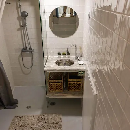 Appartement Beautiful 1 Bedroom In